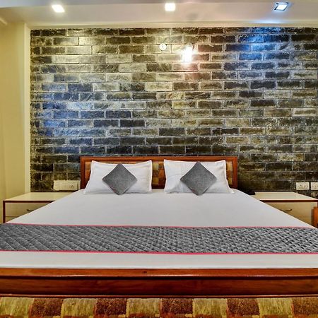 Townhouse Hotel Fly View Джапур Экстерьер фото